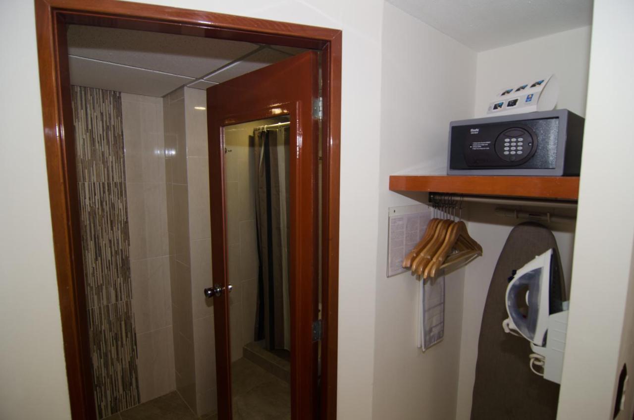 ורקרוז Hotel Hostal De Cortes מראה חיצוני תמונה